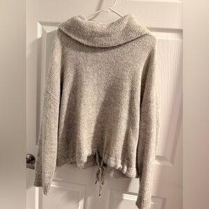 h&m cozy sweater